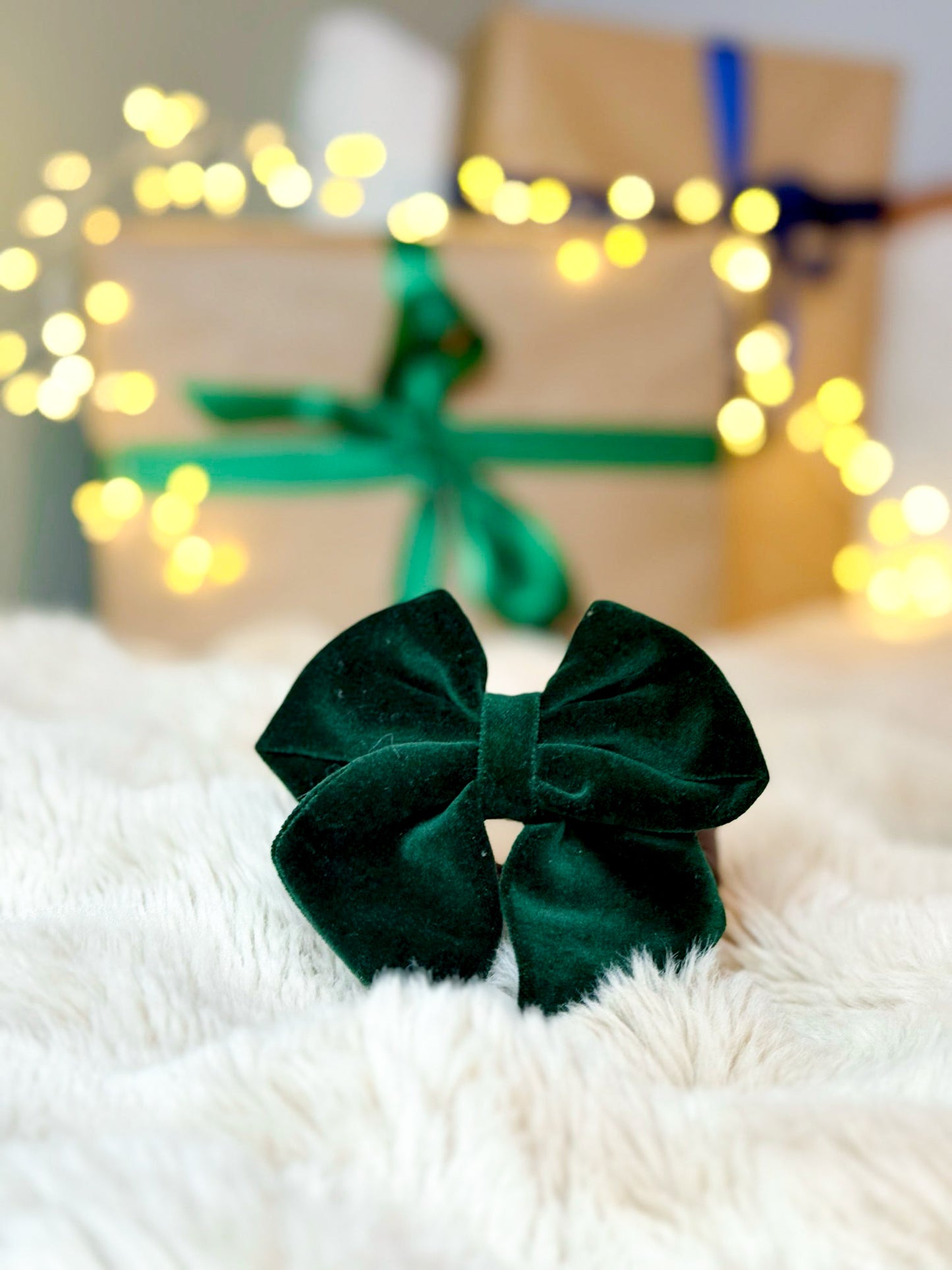 Green velvet sailor bow