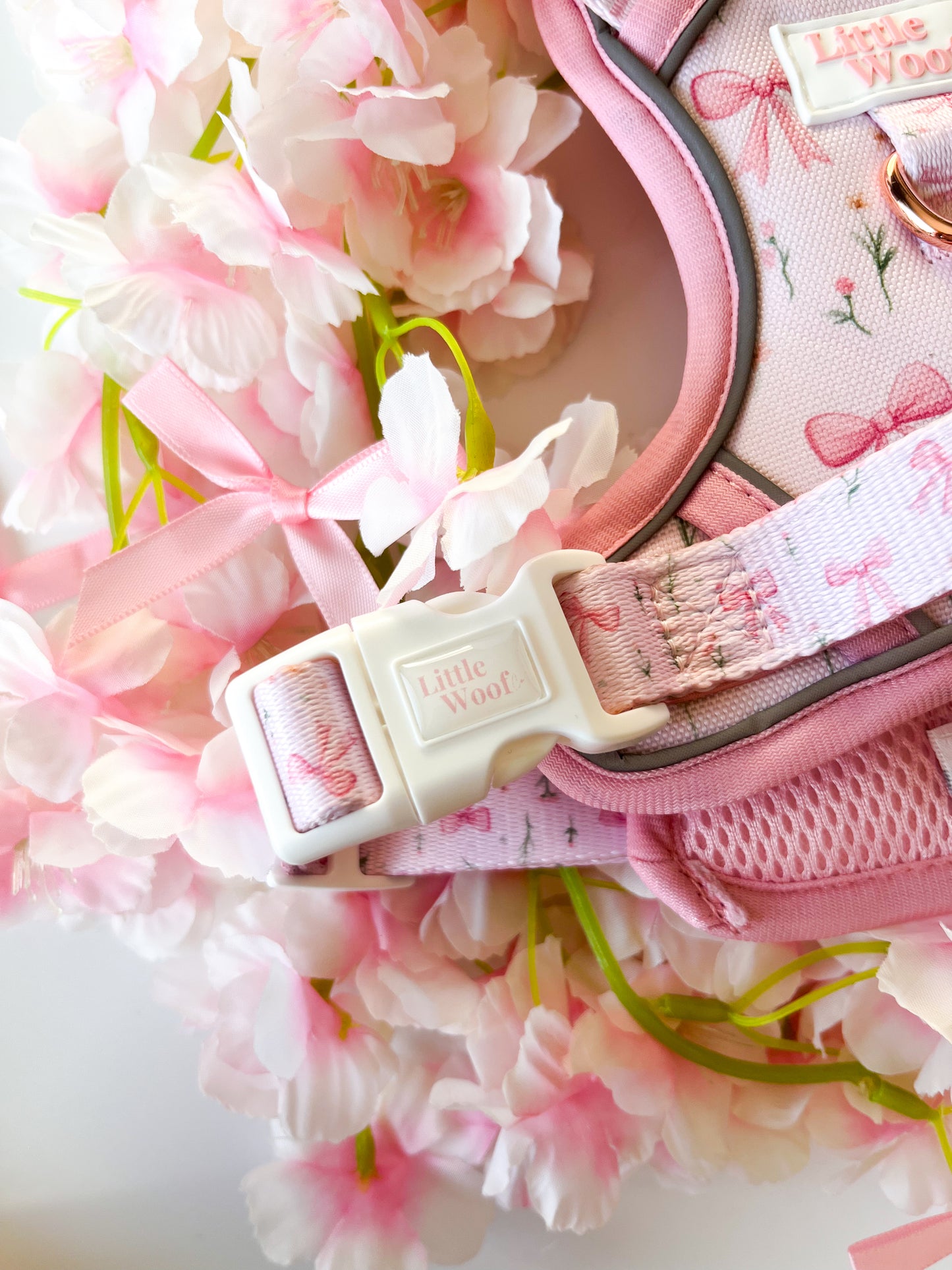 Bows & Bouquets 3-click dog harness