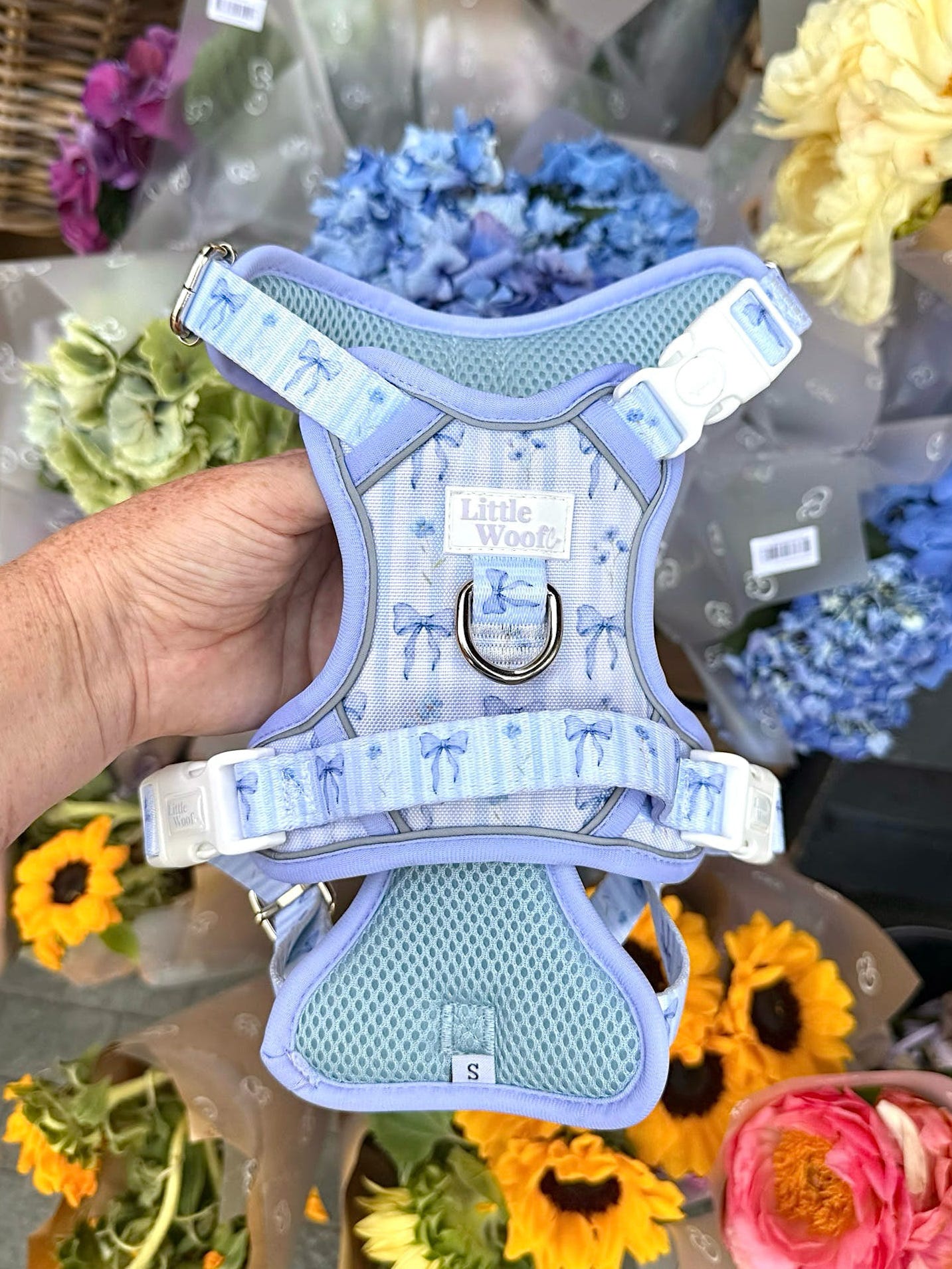 Bows & Bluebells - 3-click dog harness