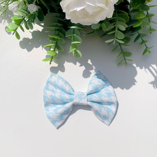 Ocean Breeze Bowtie